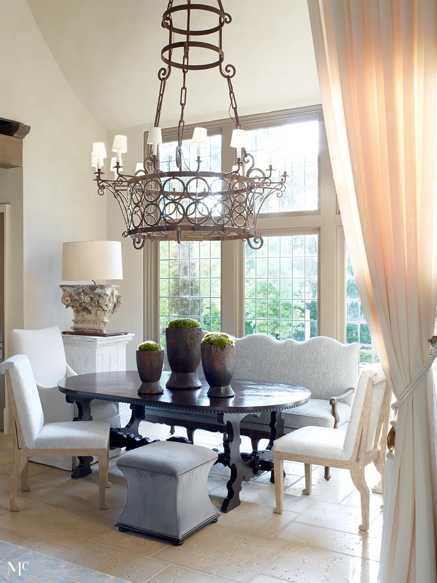 Elegant dining room with chandelier in middle