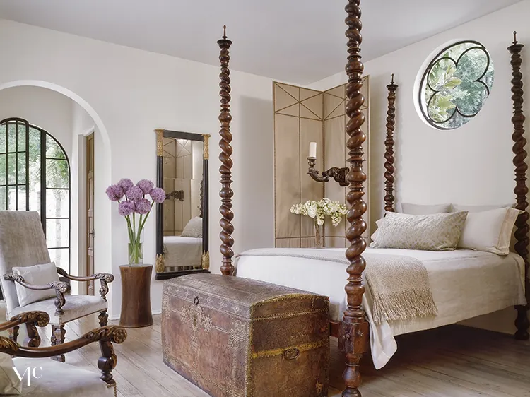 elegant bedroom with arches